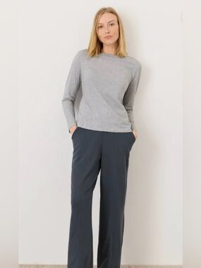 NWOT Pact Organic Cotton Long Sleeve T.
Size XXL Gray